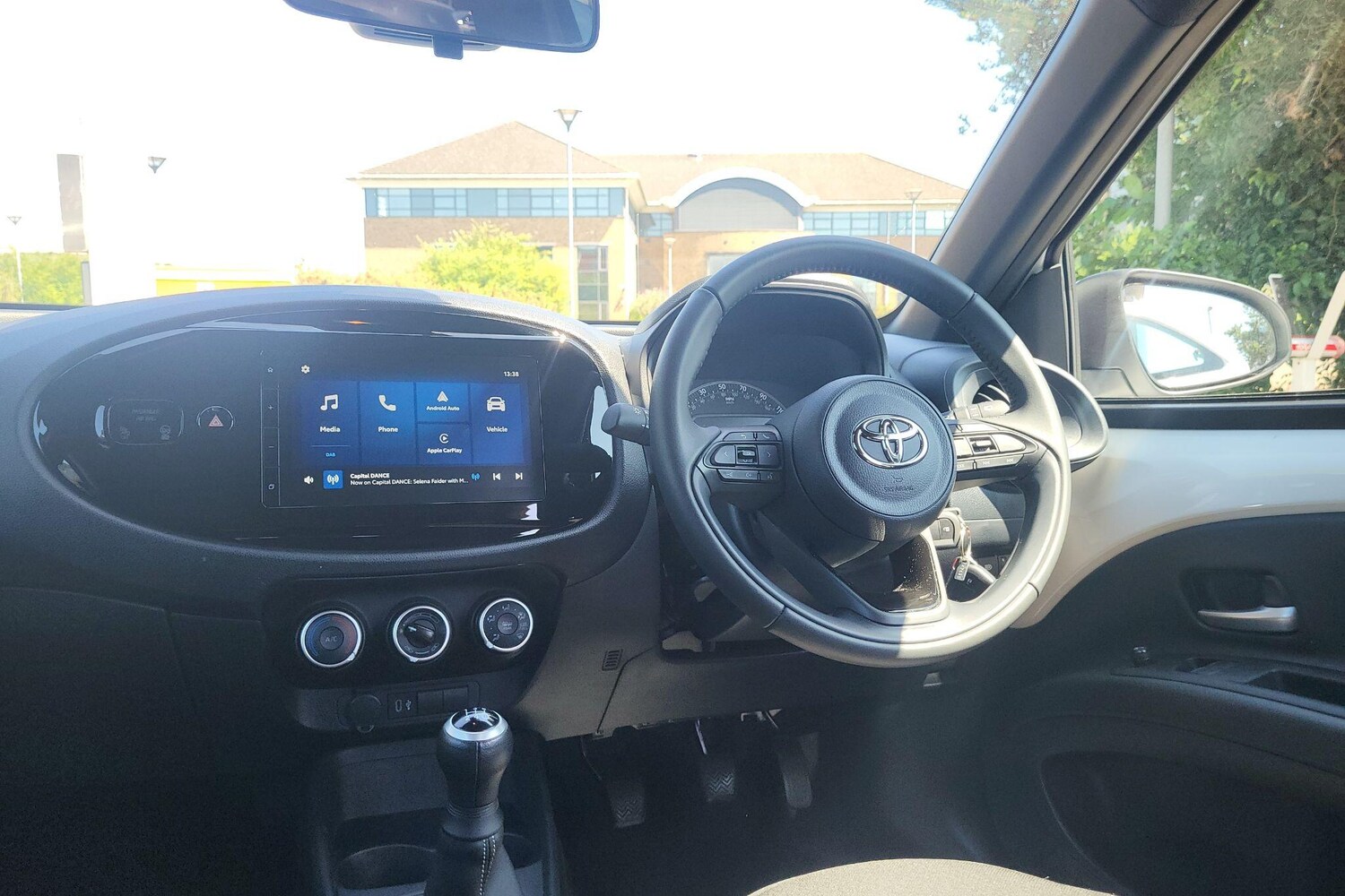 Used Toyota Aygo X 2025 for sale - 76216649: Photo 8