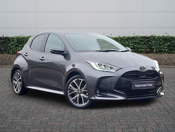 Used Toyota Yaris 2024 for sale - 78320248: Photo