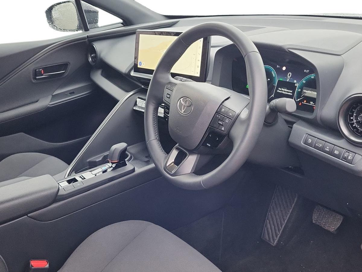 Used Toyota C-HR 2024 for sale - 76716681: Photo 12