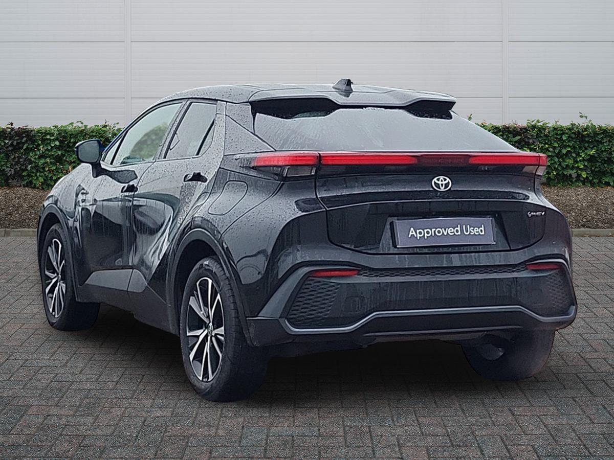 Used Toyota C-HR 2024 for sale - 76716681: Photo 2