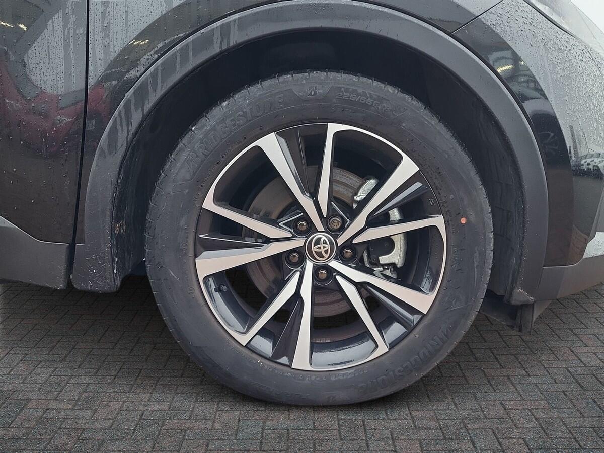 Used Toyota C-HR 2024 for sale - 76716681: Photo 6