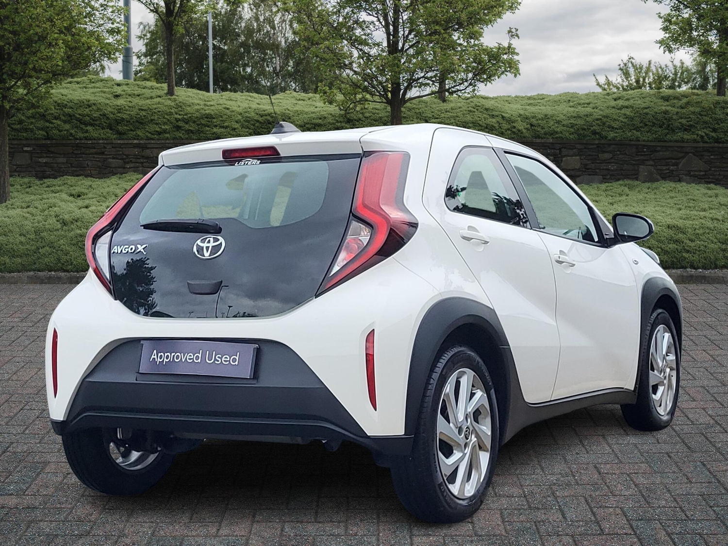 Used Toyota Aygo X 2023 for sale - 76216679: Photo 2