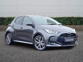 Used Toyota Yaris 2024 for sale - 78073932: Photo