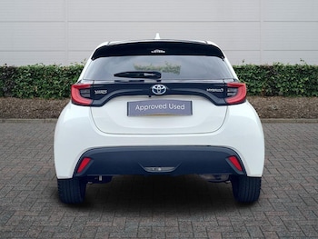 Used Toyota Yaris 2022 for sale - 78073846: Photo