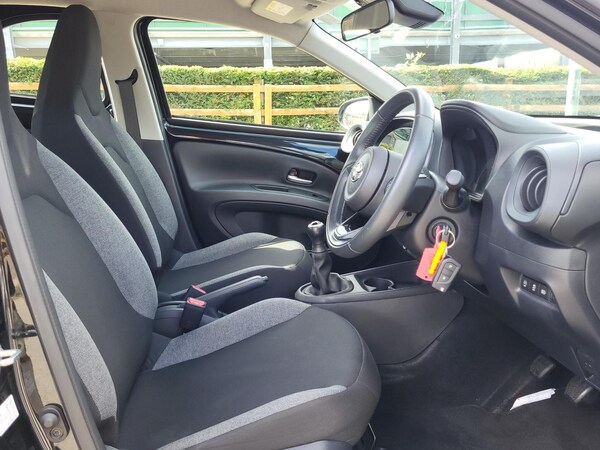 Used Toyota Aygo X 2023 for sale - 75770783: Photo 11
