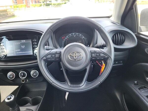 Used Toyota Aygo X 2023 for sale - 75770783: Photo 6