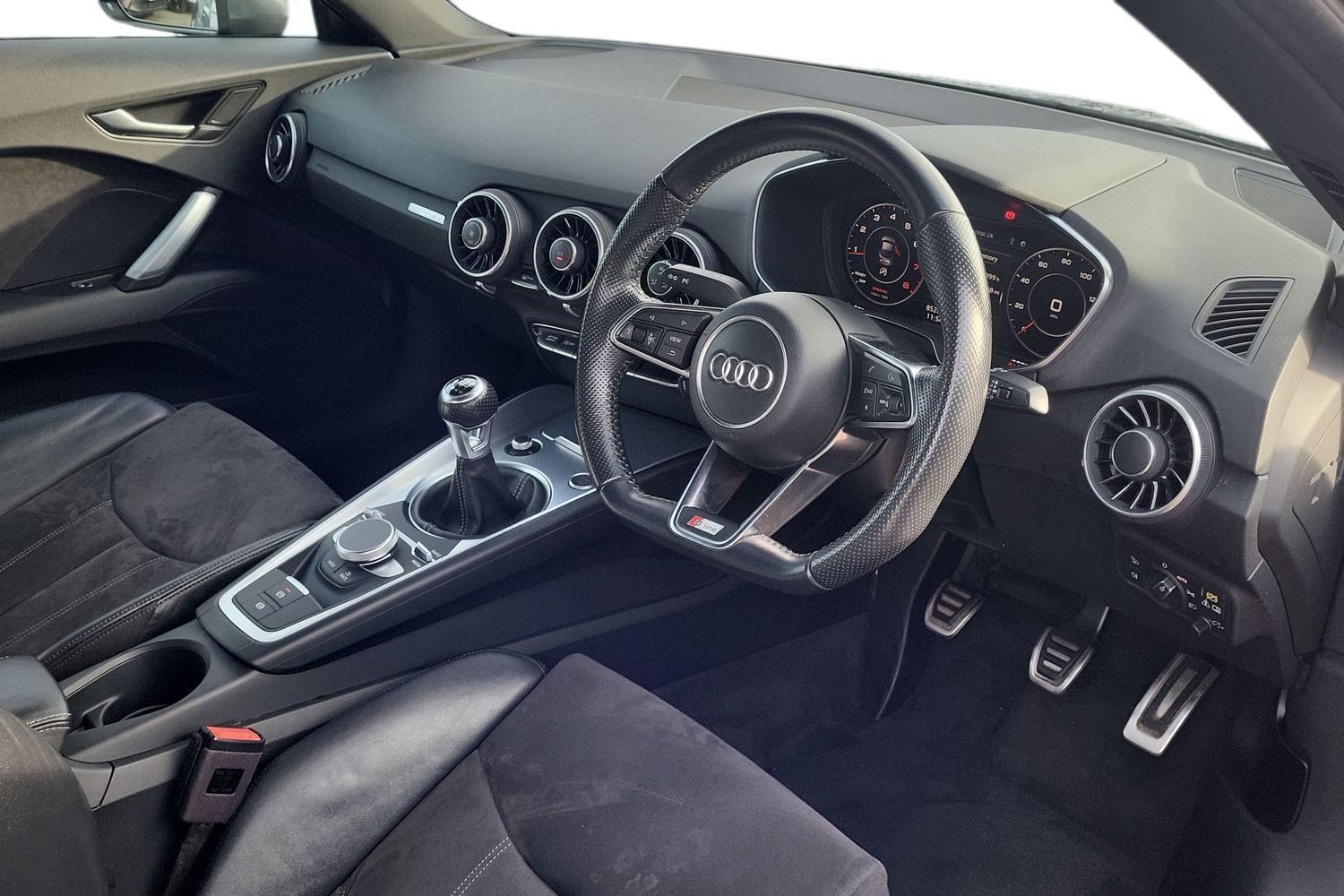 Used Audi TT 2018 for sale - 77218287: Photo 12