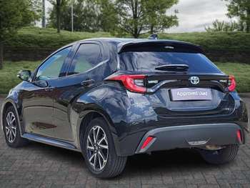 Used Toyota Yaris 2021 for sale - 74325837: Photo
