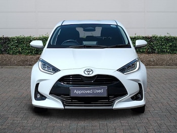 Used Toyota Yaris 2024 for sale - 78959755: Photo
