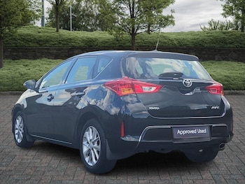 Used Toyota Auris 2013 for sale - 75709371: Photo