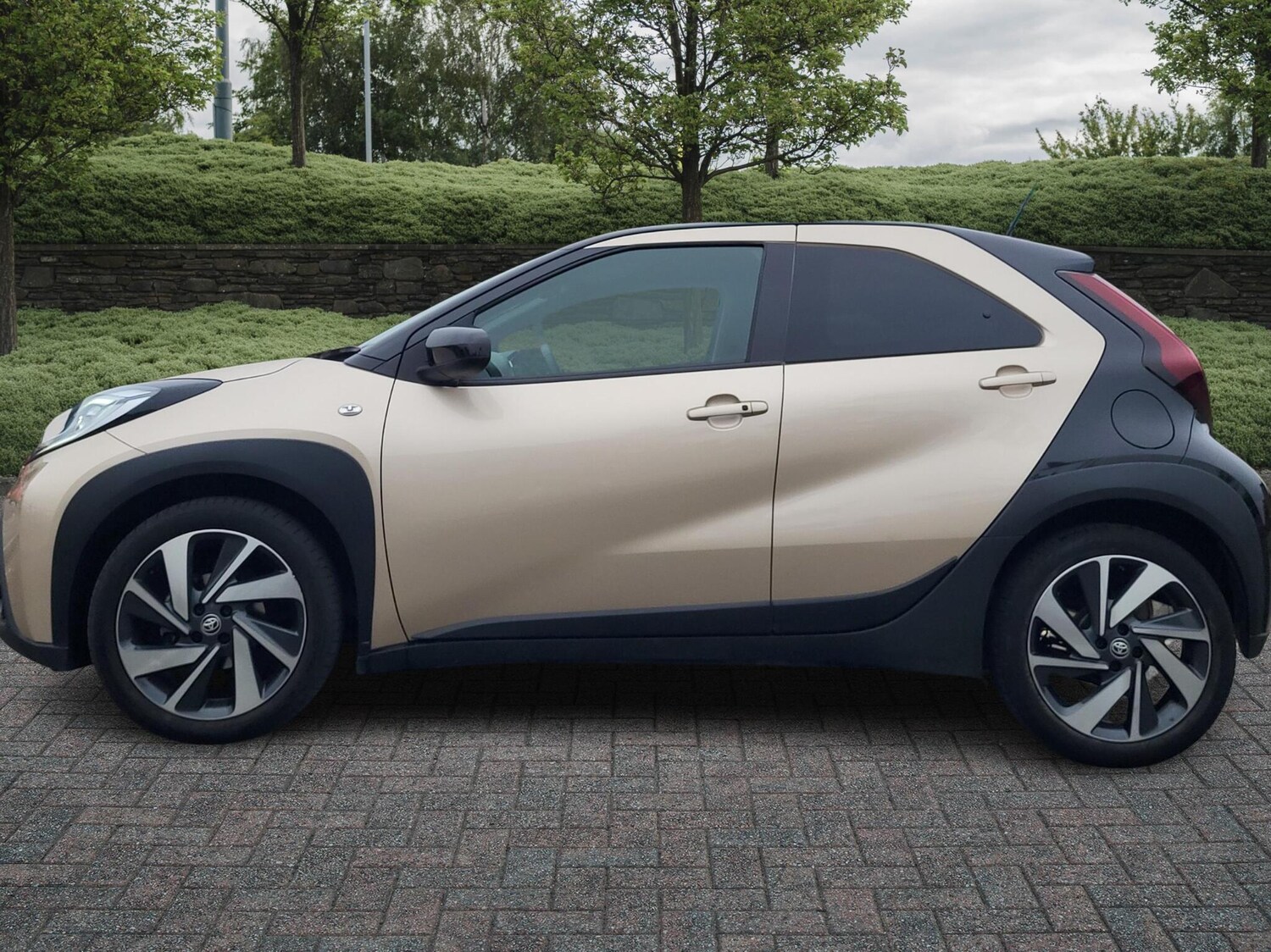 Used Toyota Aygo X 2023 for sale - 76241300: Photo 17