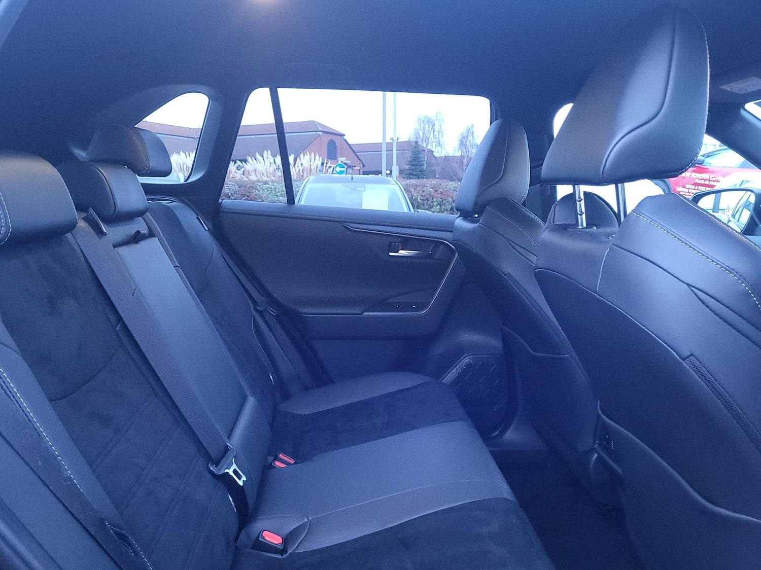 Used Toyota RAV4 2024 for sale - 76315662: Photo 13