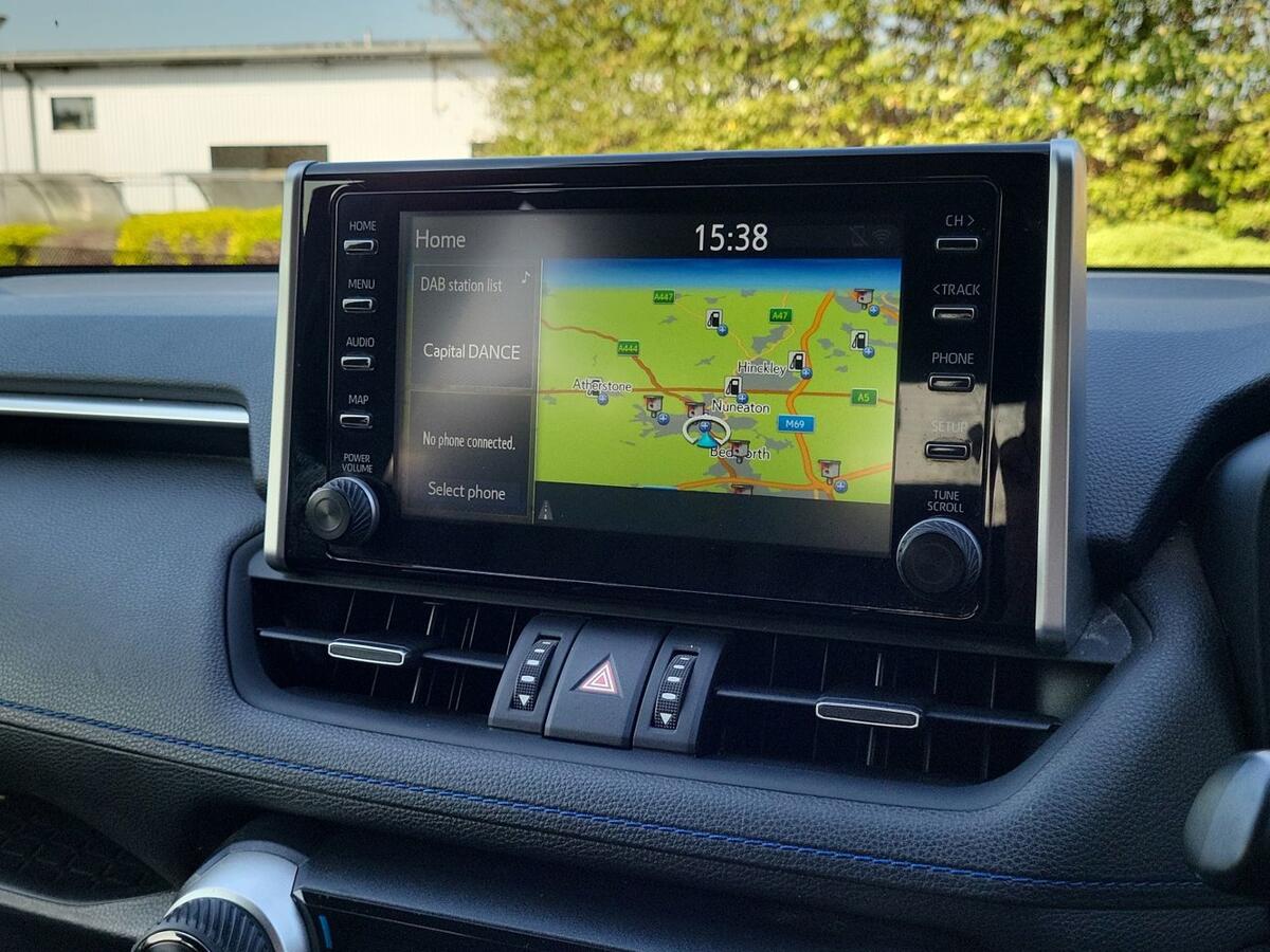 Used Toyota RAV4 2021 for sale - 78172121: Photo 11