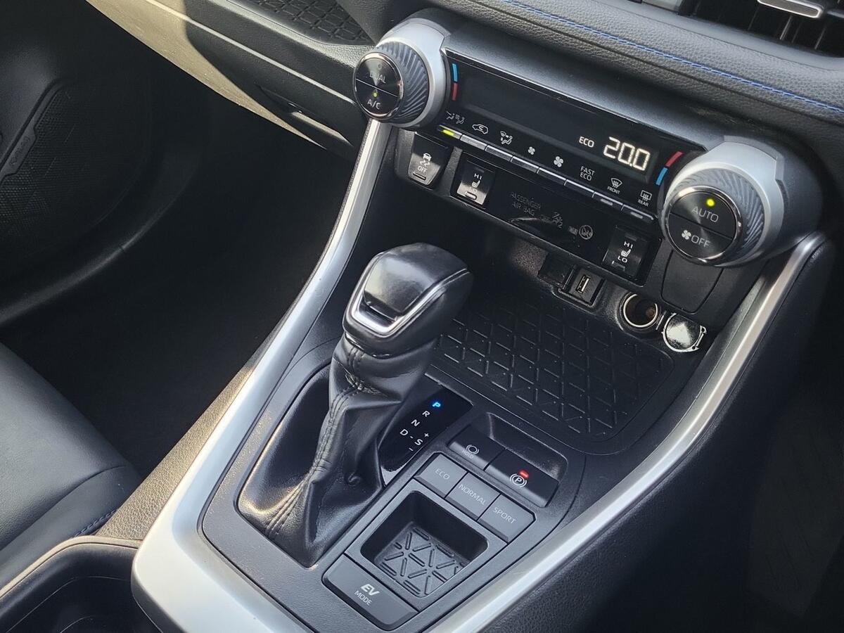 Used Toyota RAV4 2021 for sale - 78172121: Photo 13