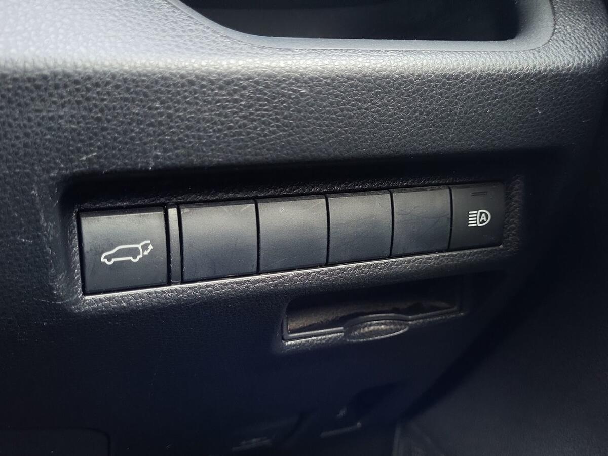 Used Toyota RAV4 2021 for sale - 78172121: Photo 15