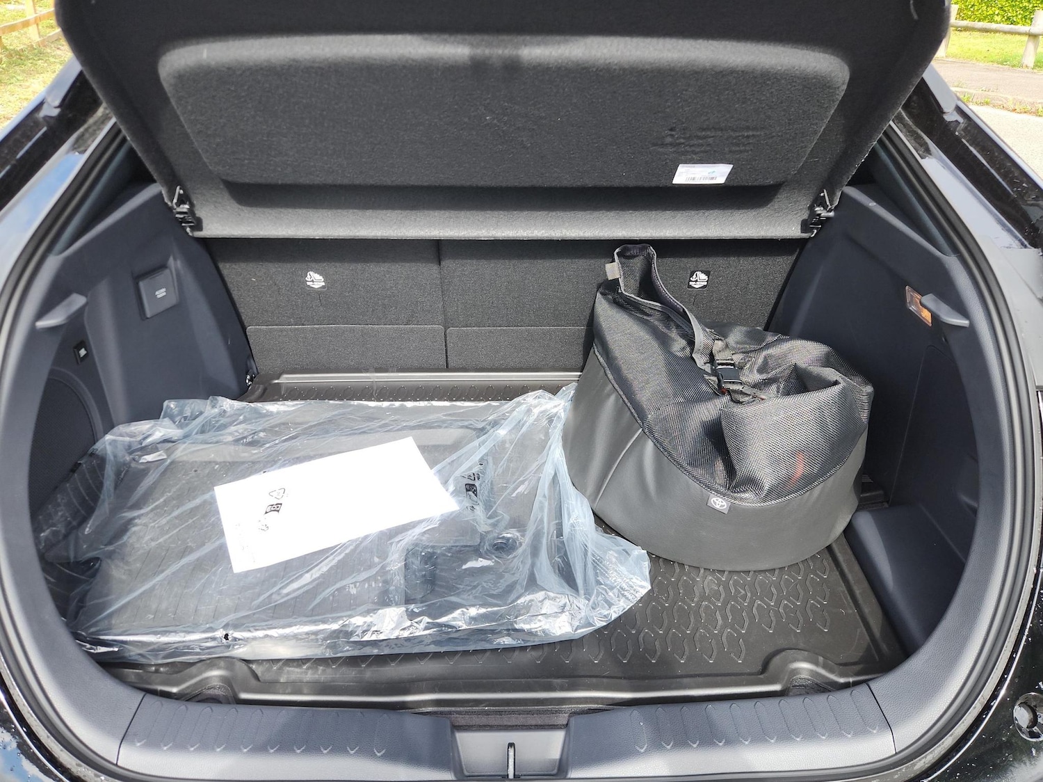 Used Toyota C-HR 2024 for sale - 77192979: Photo 14