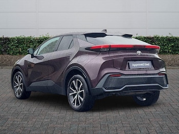 Used Toyota C-HR 2024 for sale - 77685169: Photo