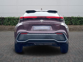 Used Toyota C-HR 2024 for sale - 77685169: Photo