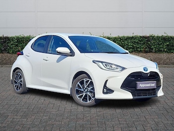 Used Toyota Yaris 2022 for sale - 77627072: Photo