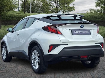 Used Toyota C-HR 2022 for sale - 75783364: Photo