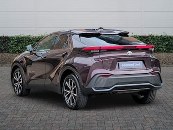 Used Toyota C-HR 2024 for sale - 79623135: Photo