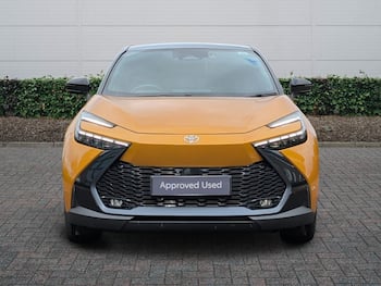 Used Toyota C-HR 2024 for sale - 79671009: Photo