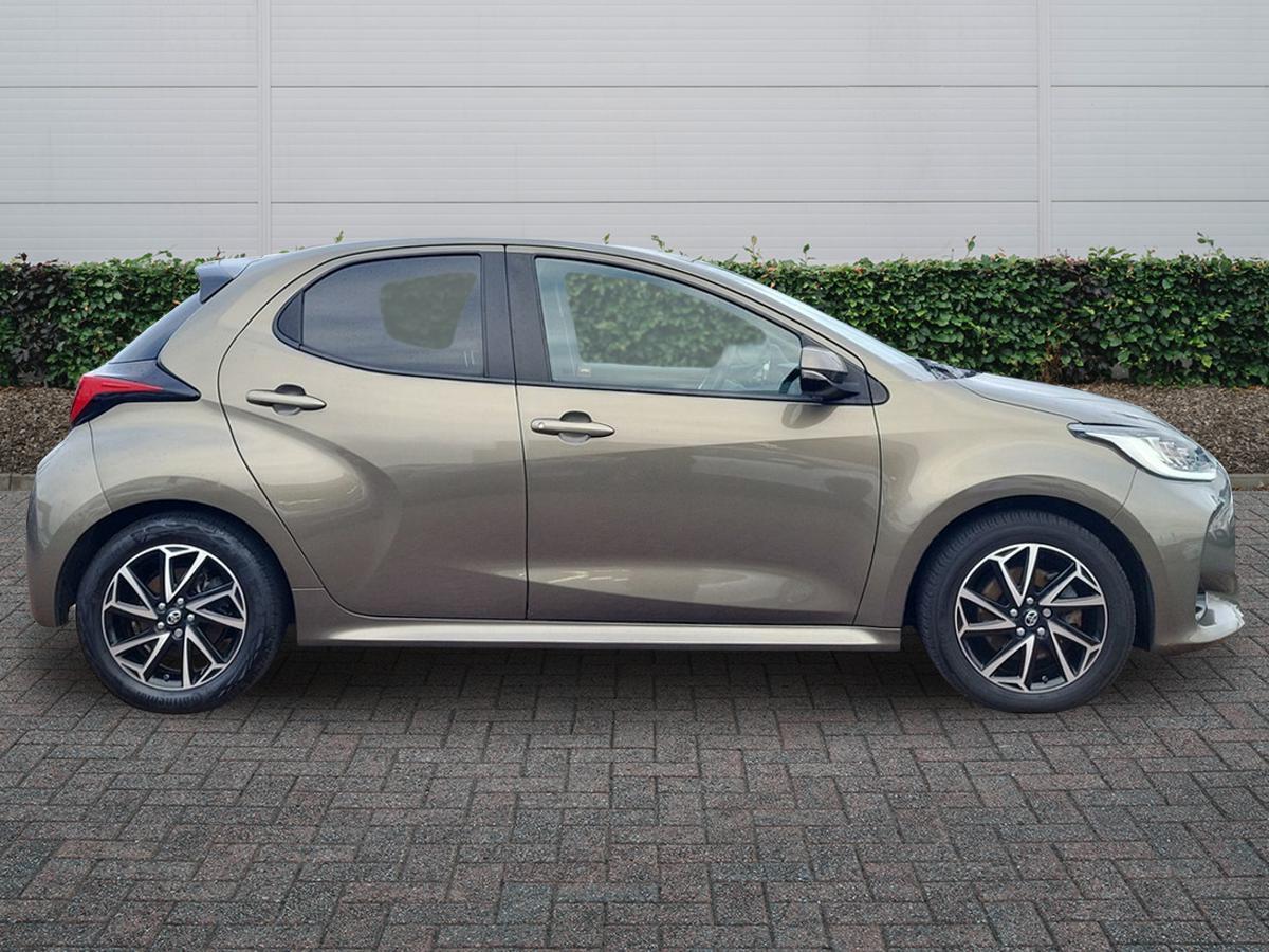 Used Toyota Yaris 2022 for sale - 77124345: Photo 5