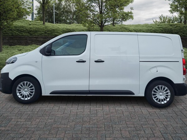 Used Toyota ProAce 2022 for sale - 75602316: Photo 17