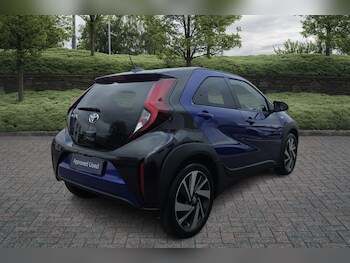 Used Toyota Aygo X 2025 for sale - 76216668: Photo 2