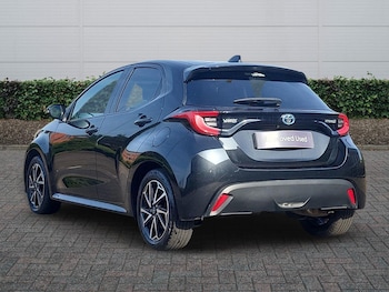 Used Toyota Yaris 2023 for sale - 77427450: Photo