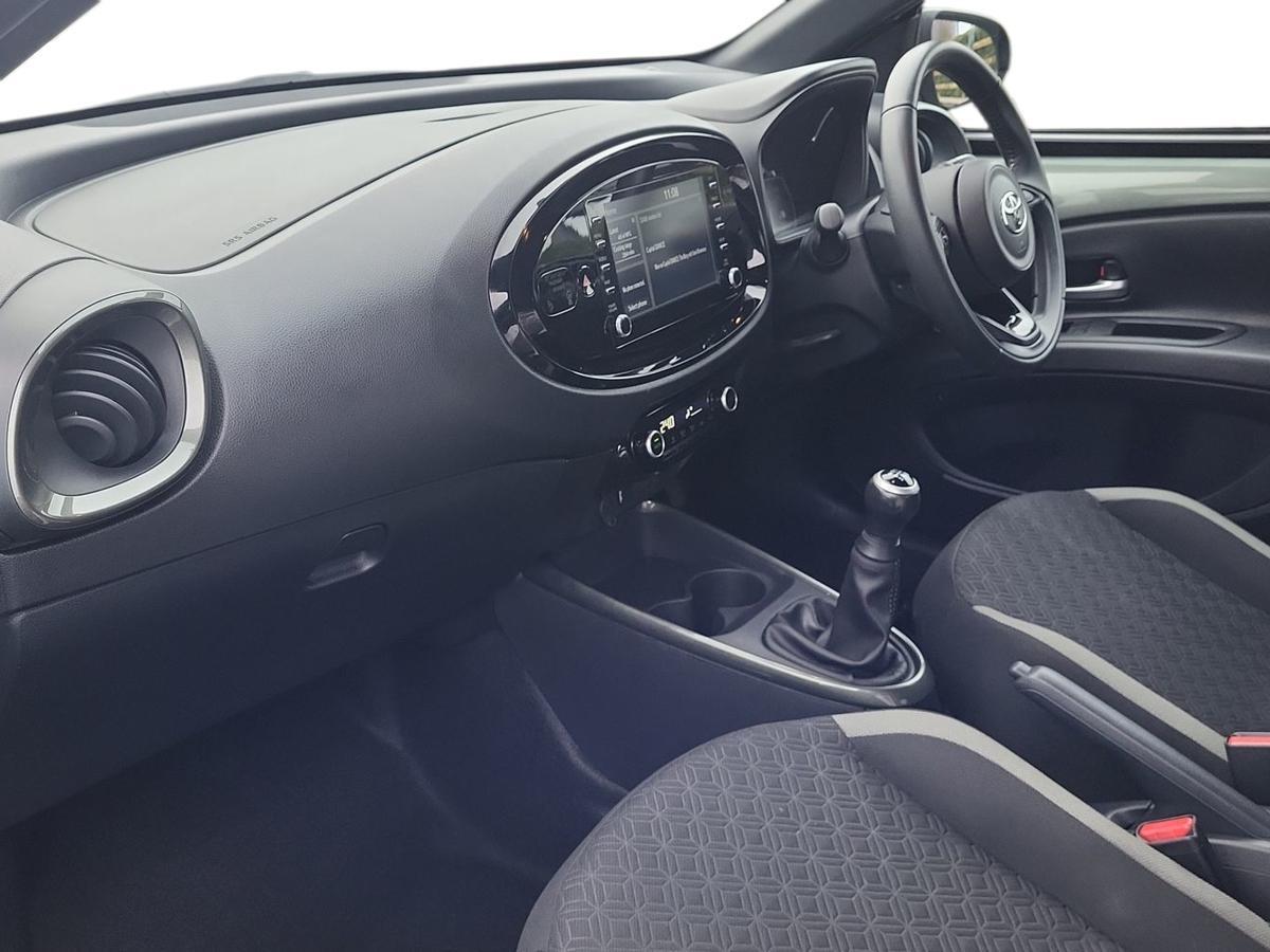 Used Toyota Aygo X 2022 for sale - 76937300: Photo 7