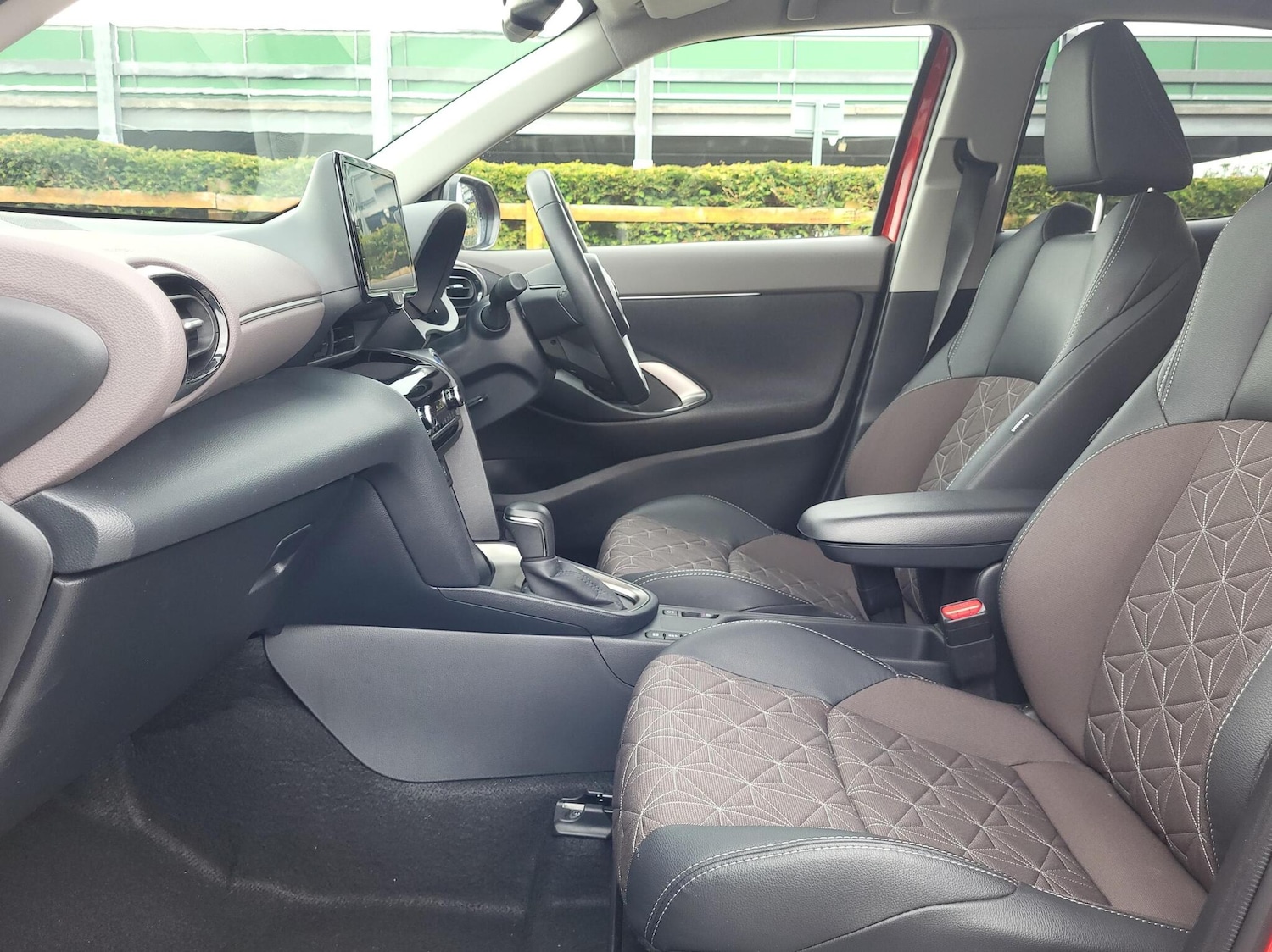 Used Toyota Yaris Cross 2023 for sale - 76486658: Photo 10