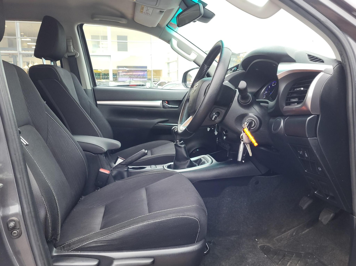 Used Toyota Hilux 2020 for sale - 76486668: Photo 11