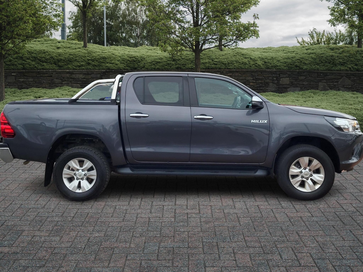 Used Toyota Hilux 2020 for sale - 76486668: Photo 16