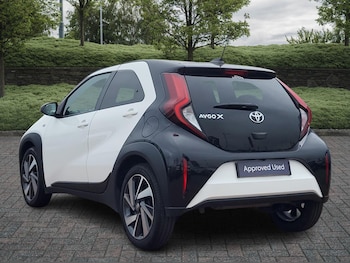 Used Toyota Aygo X 2023 for sale - 76202289: Photo