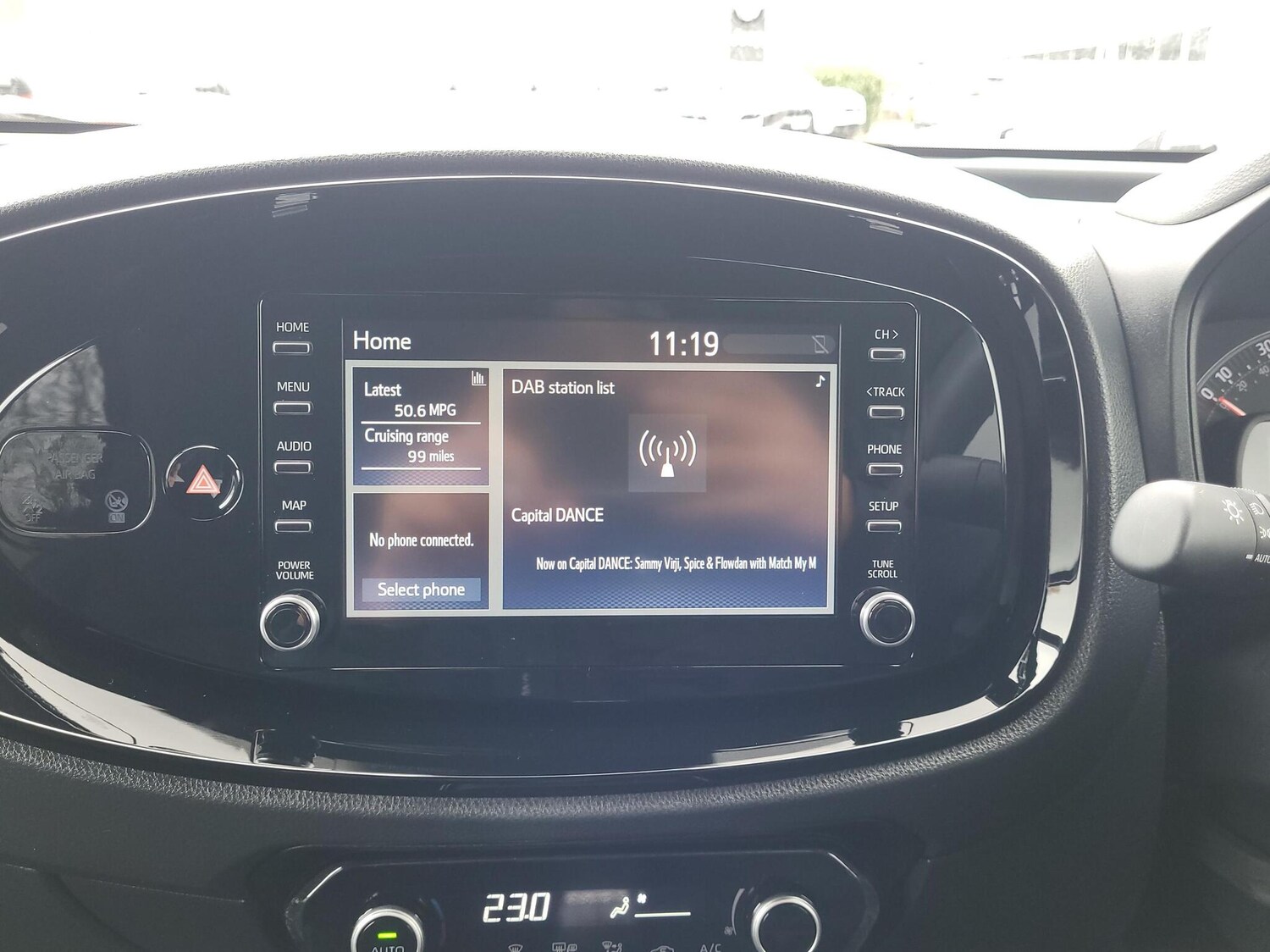 Used Toyota Aygo X 2023 for sale - 76202289: Photo 7