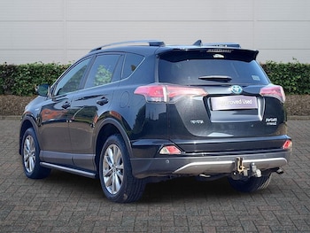 Used Toyota RAV4 2017 for sale - 77855212: Photo