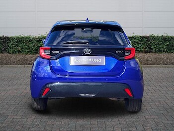 Used Toyota Yaris 2024 for sale - 78088152: Photo