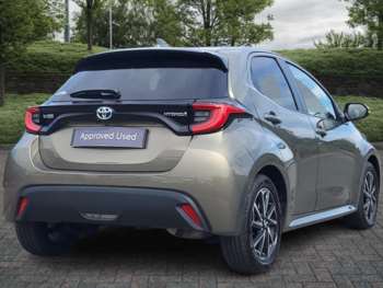 Used Toyota Yaris 2023 for sale - 75073248: Photo
