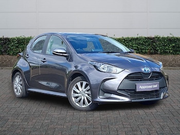 Used Toyota Yaris 2023 for sale - 78073908: Photo
