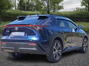 Used Toyota C-HR 2023 for sale - 74687723: Photo