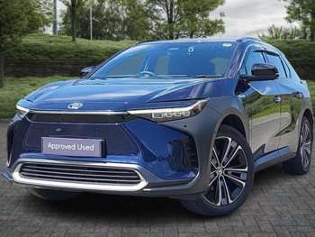 Used Toyota C-HR 2023 for sale - 74687723: Photo