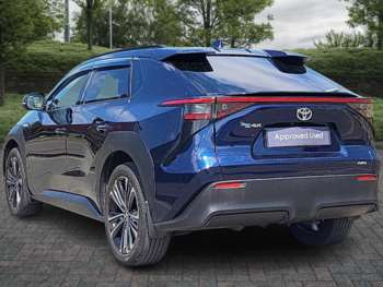 Used Toyota C-HR 2023 for sale - 74687723: Photo