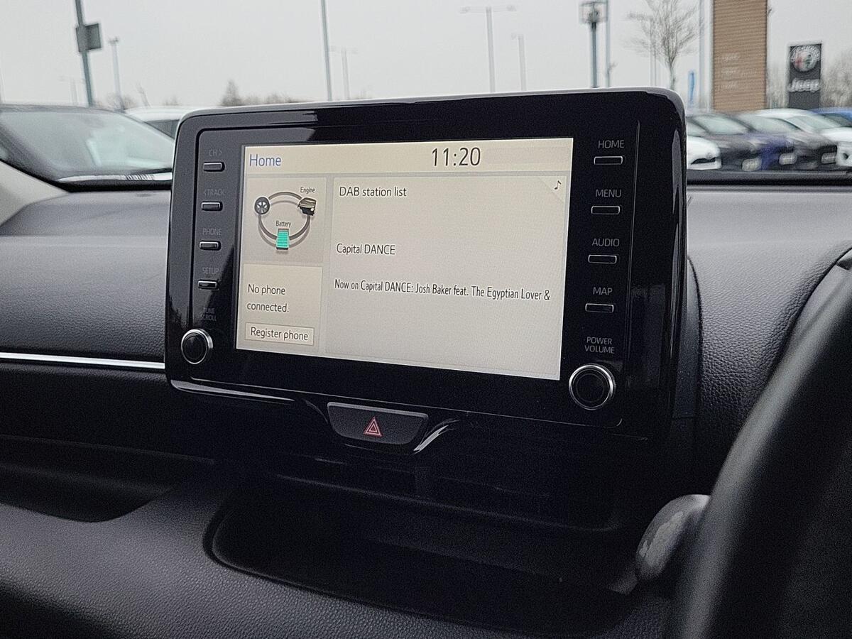 Used Toyota Yaris 2022 for sale - 77060086: Photo 11