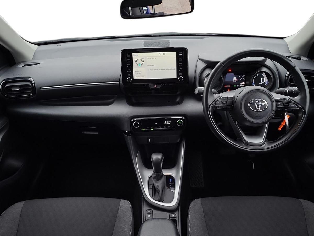 Used Toyota Yaris 2022 for sale - 77060086: Photo 8