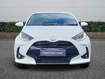 Used Toyota Yaris 2024 for sale - 78036155: Photo