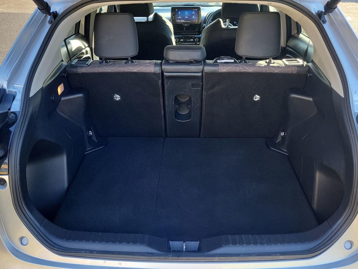 Used Toyota Yaris 2023 for sale - 77627111: Photo 10