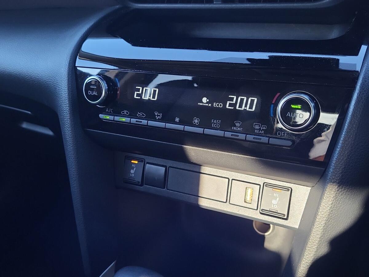 Used Toyota Yaris 2023 for sale - 77627111: Photo 13