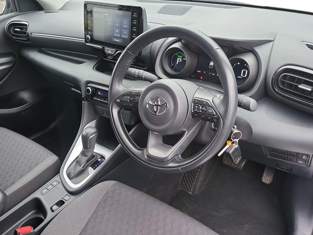 Used Toyota Yaris 2023 for sale - 77427527: Photo 12