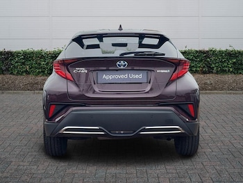 Used Toyota C-HR 2023 for sale - 77013481: Photo